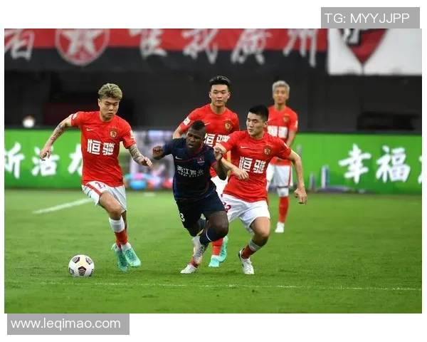 武汉足球队荣登足球灵活性排行榜第十名展现出色竞技水平与团队协作能力